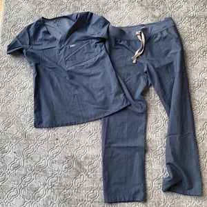 Womens Figs scrub set